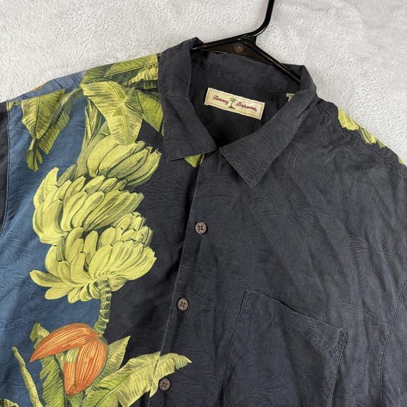 Tommy Bahama Other - Tommy Bahama Shirt Mens Large Black Silk Hawaiian Floral Banana Button Up